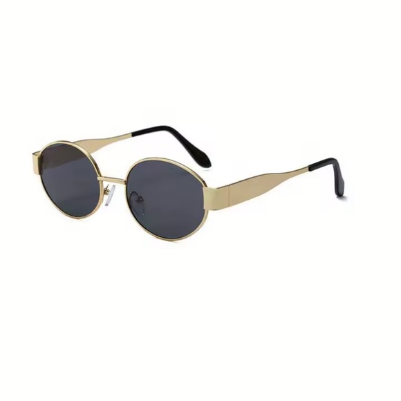 Retro Trendy Famous Black Gold Sunglasses - Picture 5 of 16